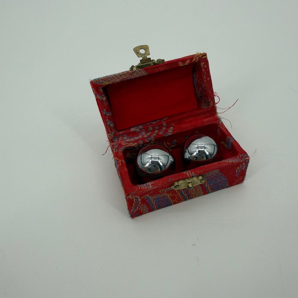 Vintage Hishru Chinese Baoding Therapy Balls Musical Chime Stress Relief Red Box